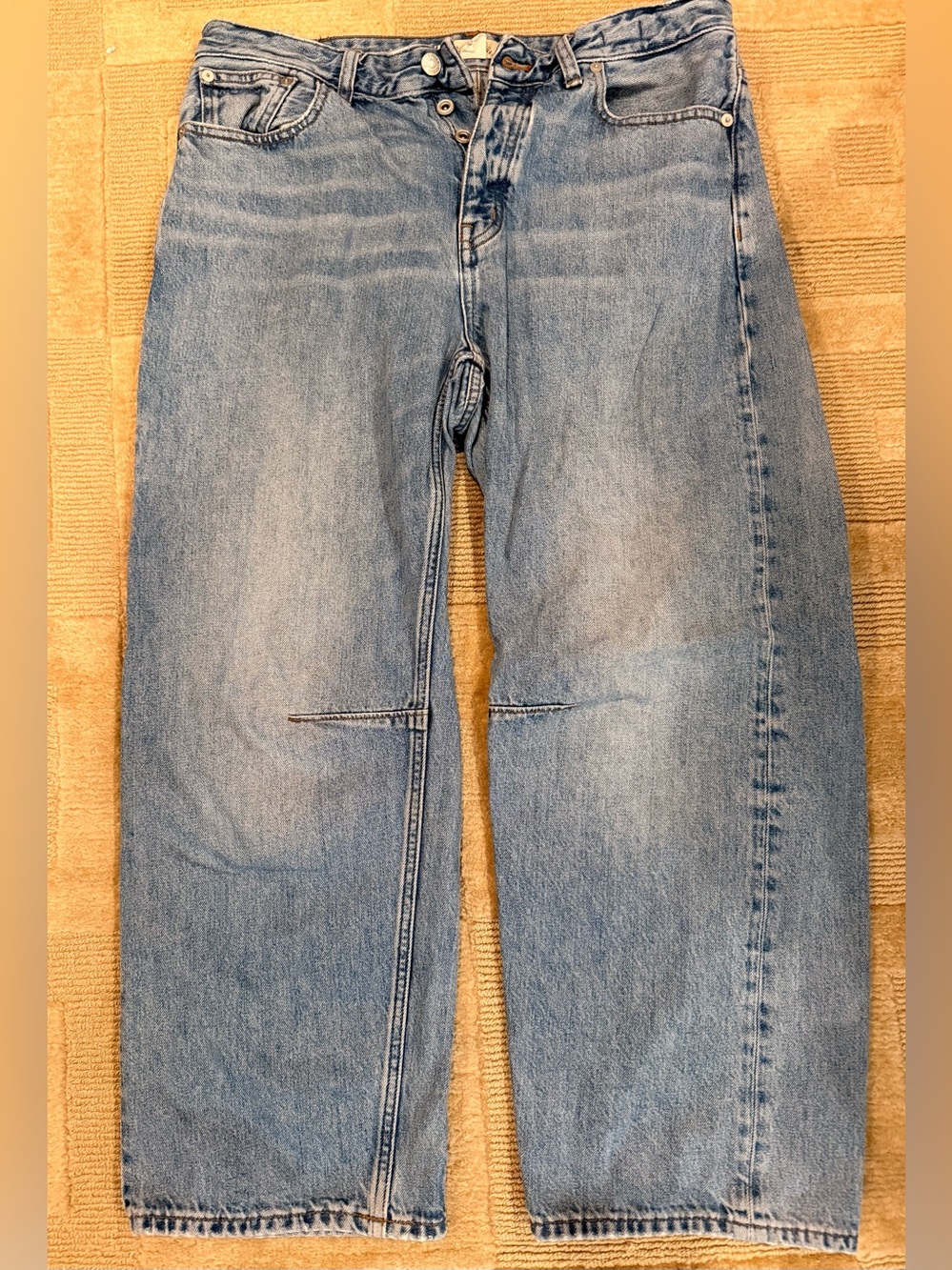 Madewell Curvey Darted Barrel leg jeans (size 29)